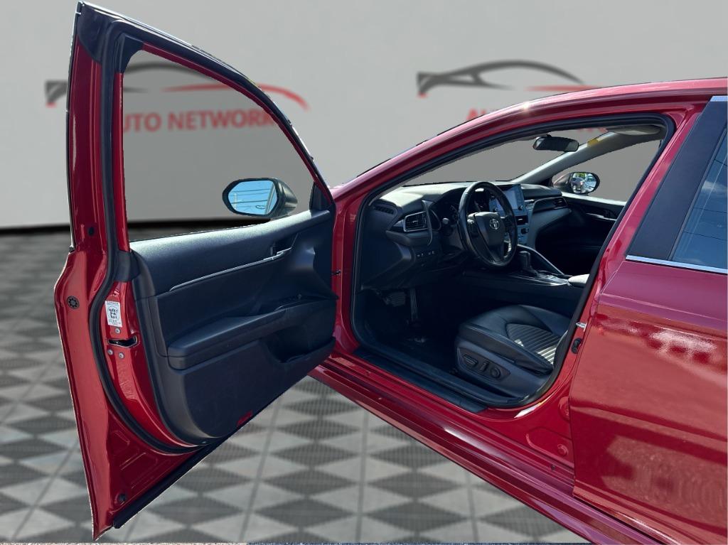 2022 Toyota Camry - $18,900