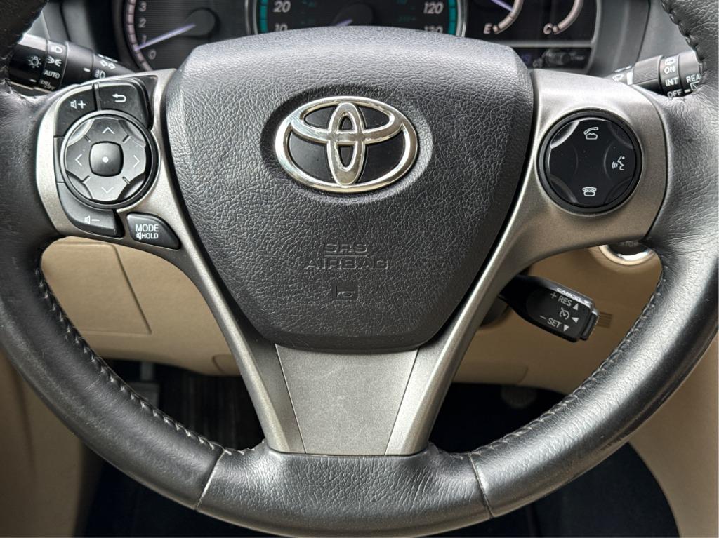 2015 Toyota Venza - $10,900