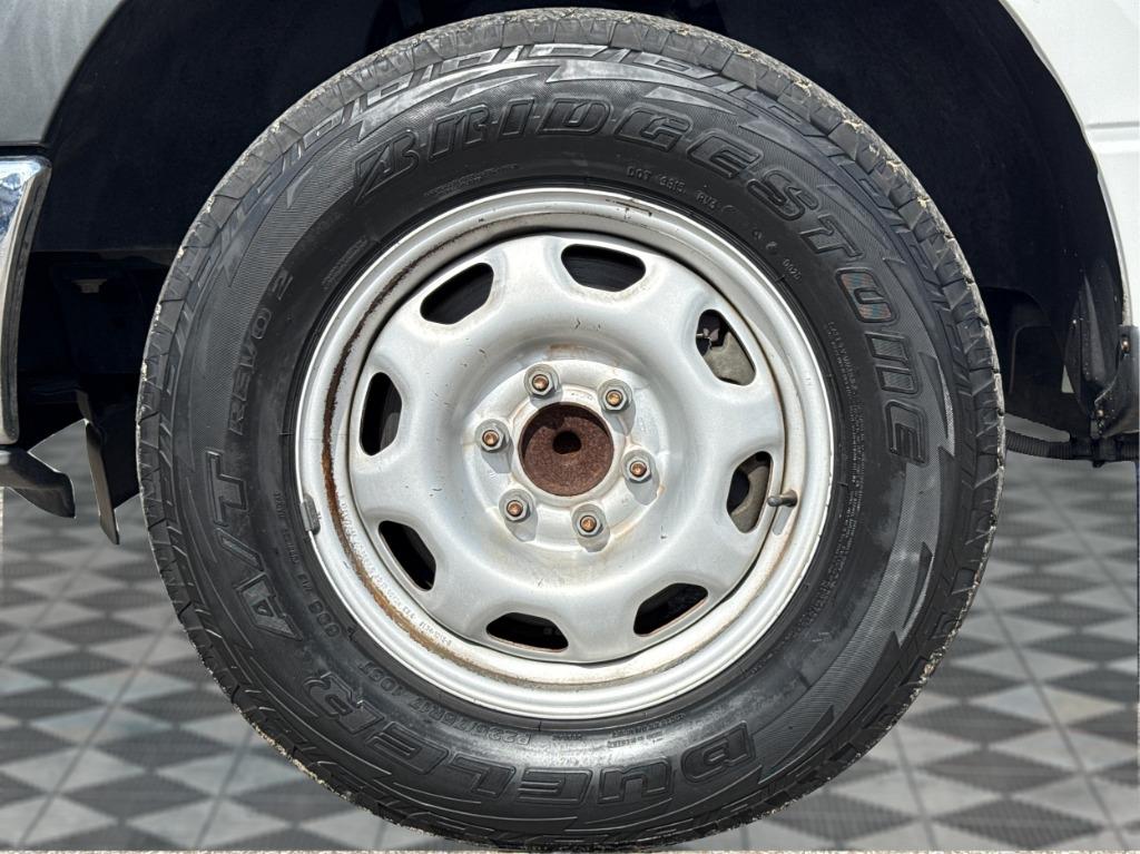 2011 Ford F-150 - $8,900