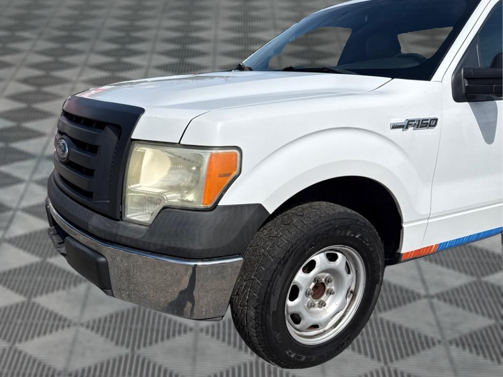 2011 Ford F-150 - $8,900