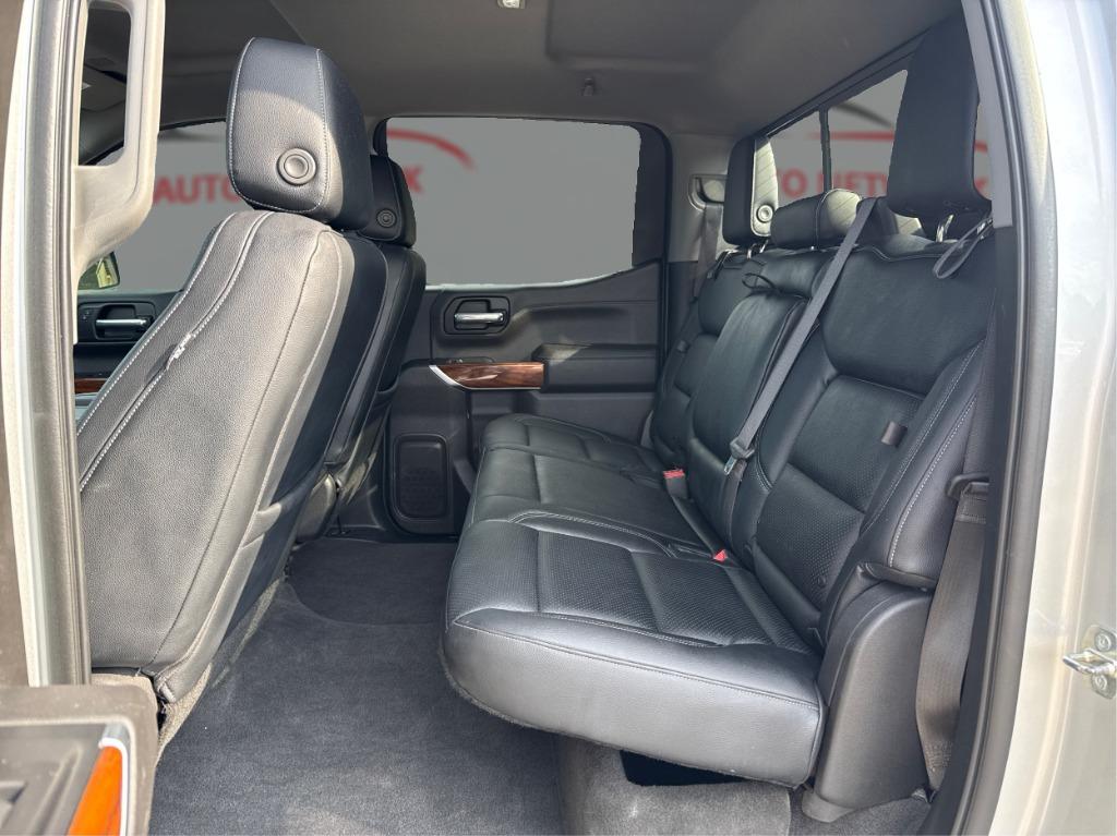 2020 Chevrolet Silverado - $27,900