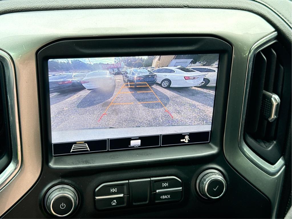 2020 Chevrolet Silverado - $27,900