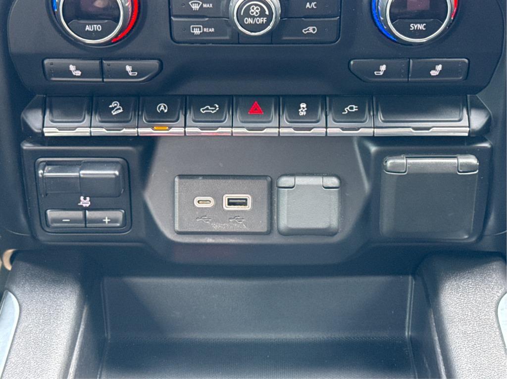 2020 Chevrolet Silverado - $27,900