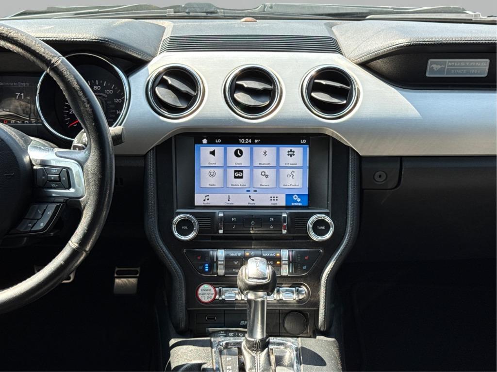 2016 Ford Mustang - $13,900