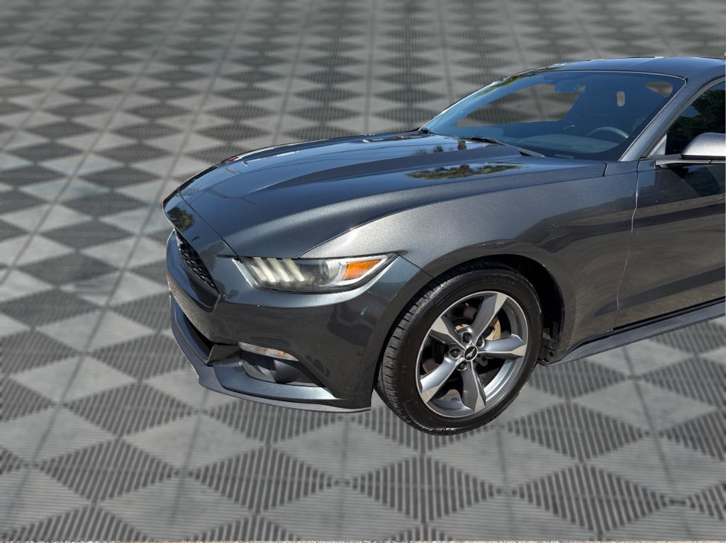 2016 Ford Mustang - $13,900
