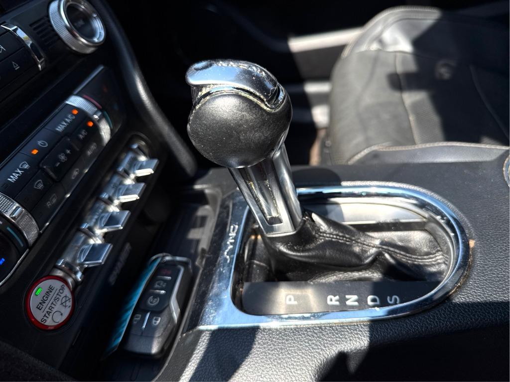 2016 Ford Mustang - $13,900