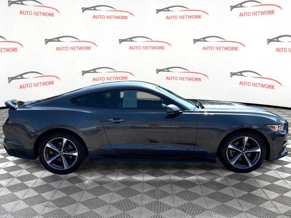 2016 Ford Mustang - $13,900
