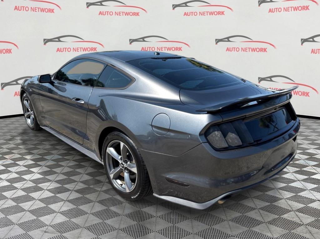 2016 Ford Mustang - $13,900