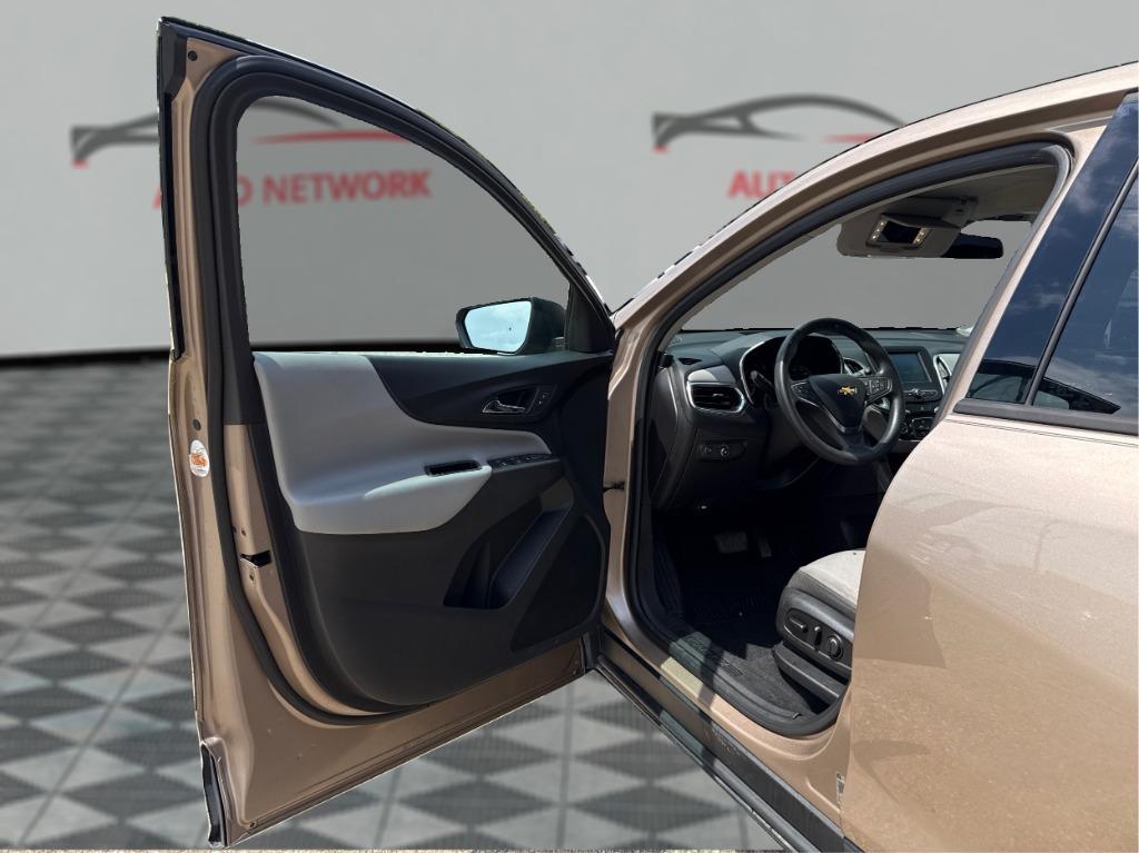 2018 Chevrolet Equinox - $10,900
