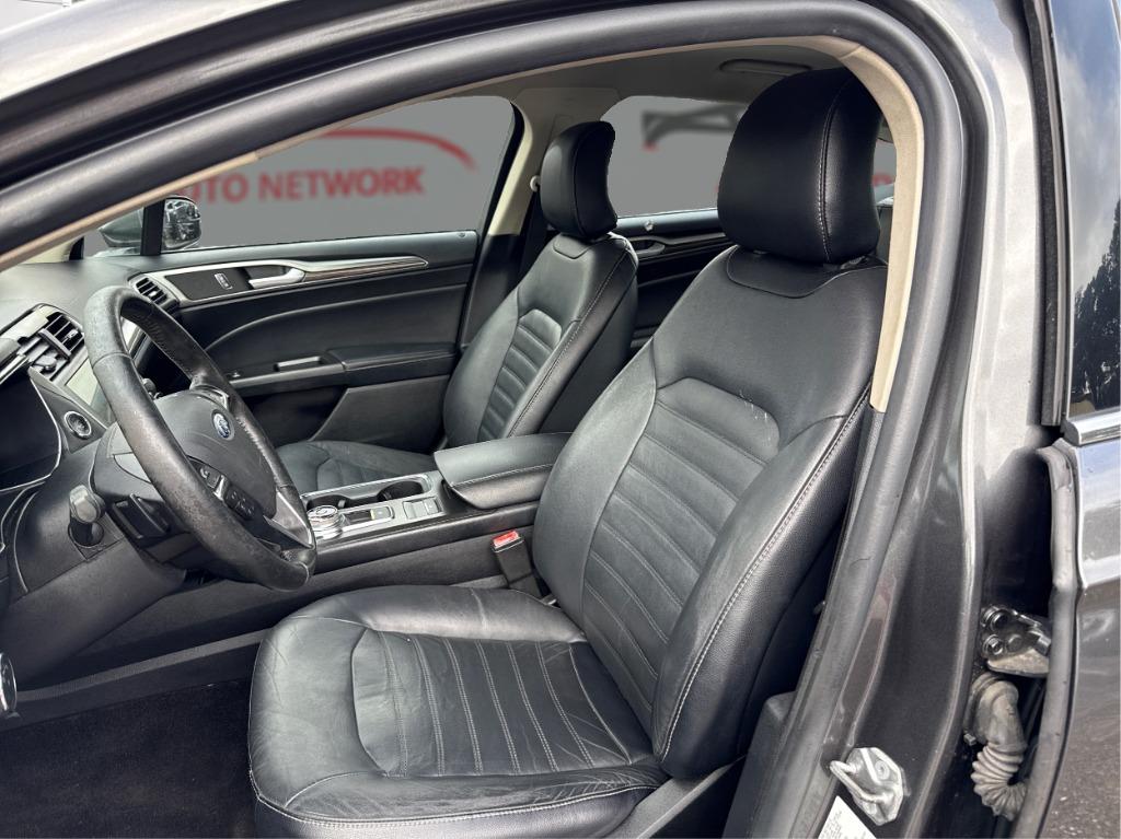2017 Ford Fusion - $8,900
