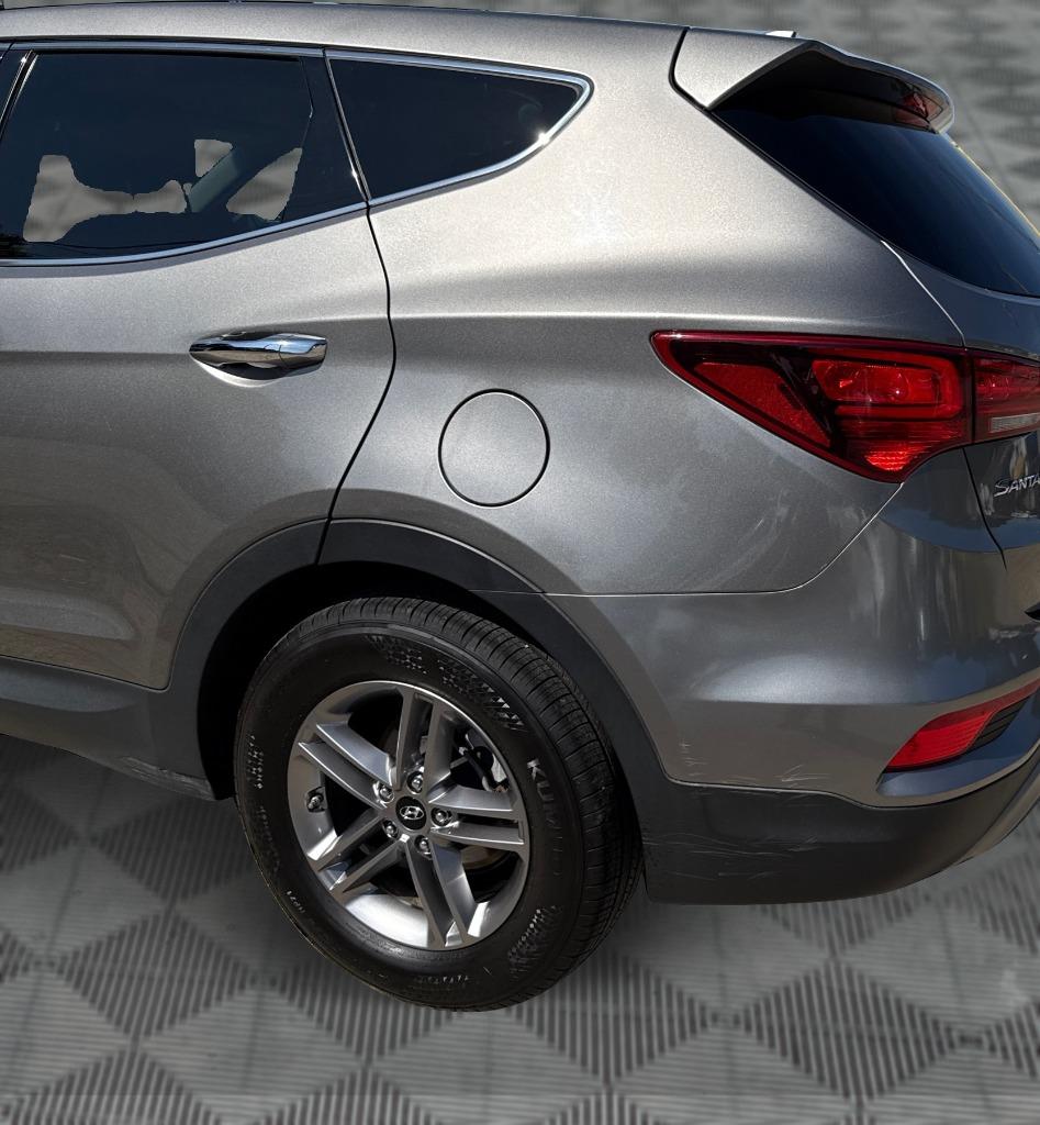 2017 Hyundai Santa Fe - $9,900