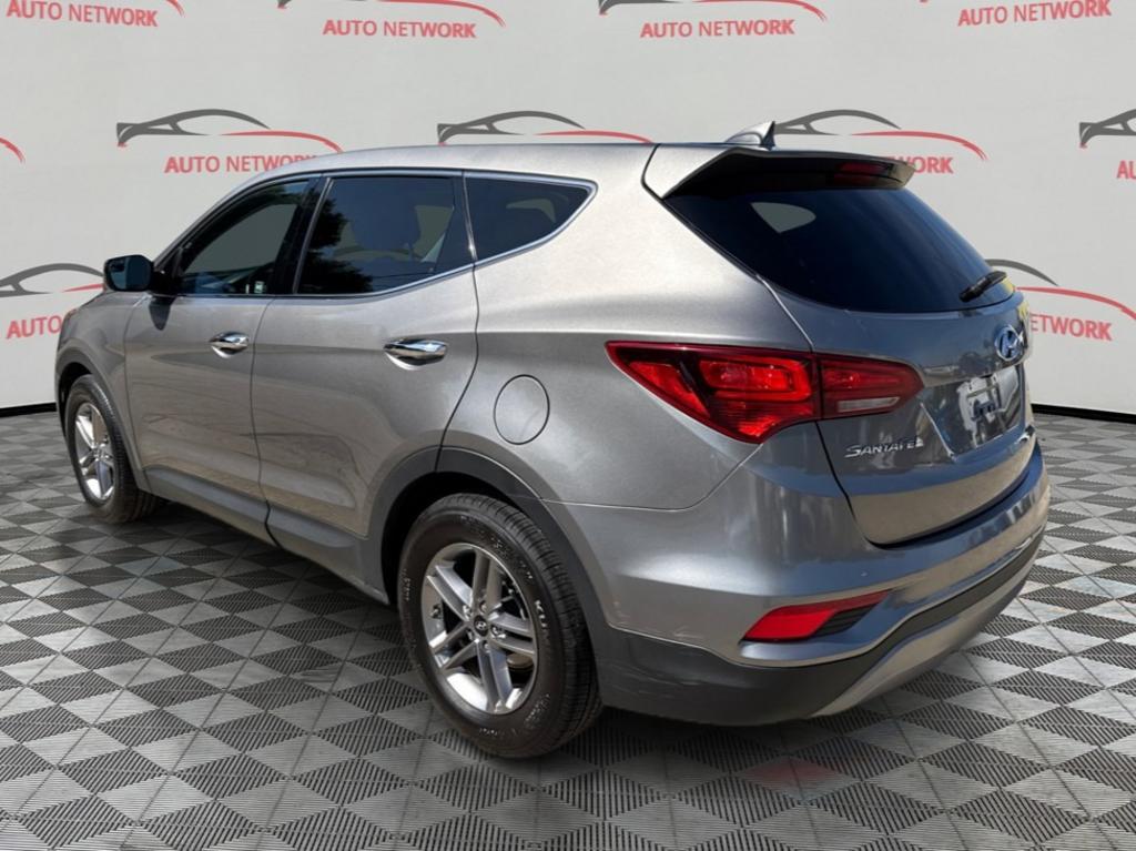 2017 Hyundai Santa Fe - $9,900