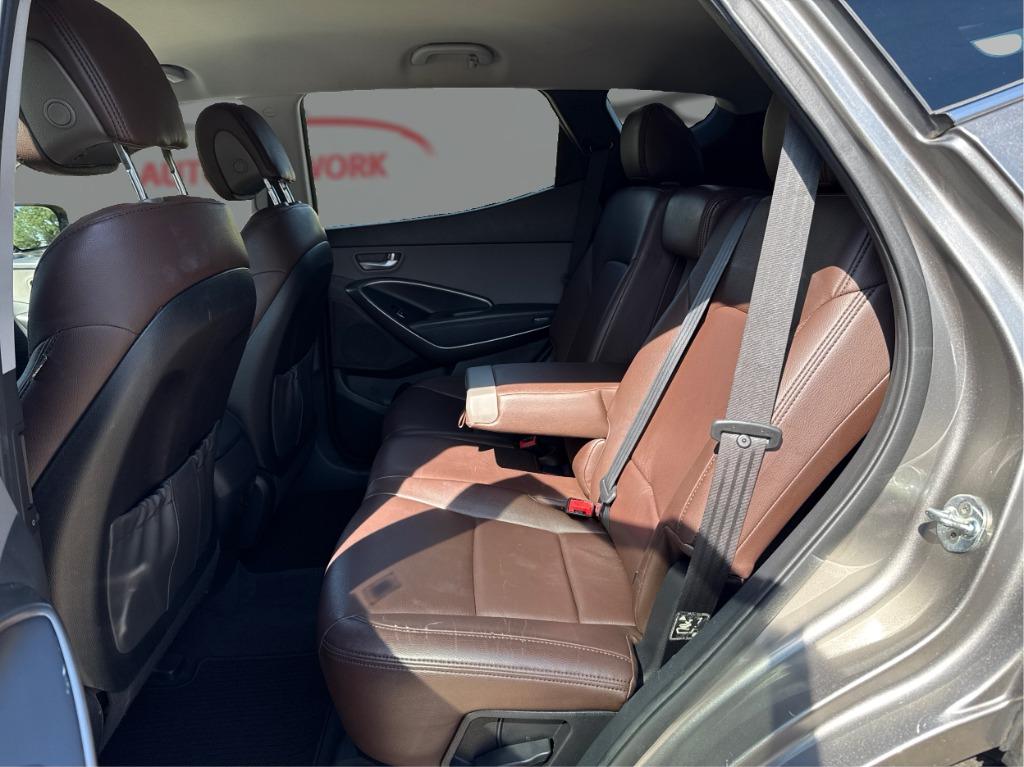 2017 Hyundai Santa Fe - $9,900