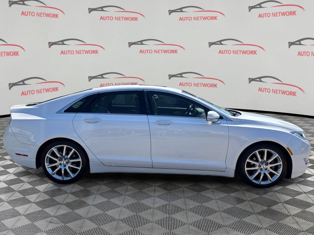 2016 Lincoln MKZ - $7,900