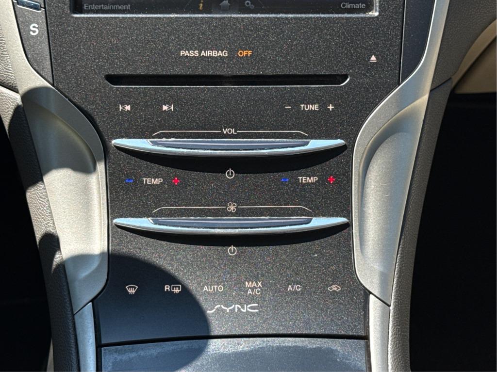 2016 Lincoln MKZ - $7,900