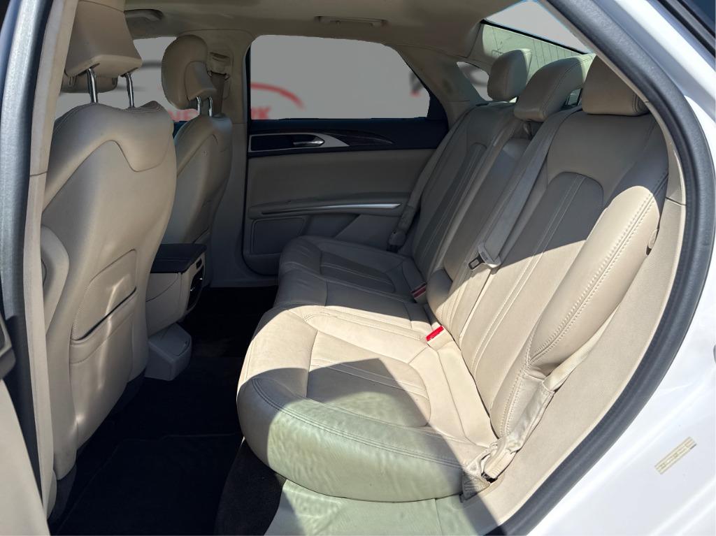 2016 Lincoln MKZ - $7,900