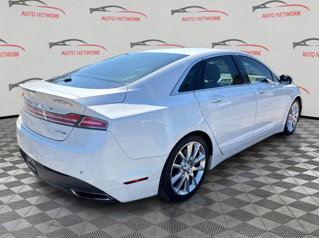 2016 Lincoln MKZ - $7,900