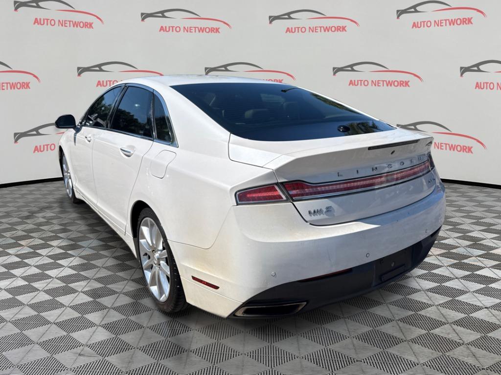 2016 Lincoln MKZ - $7,900