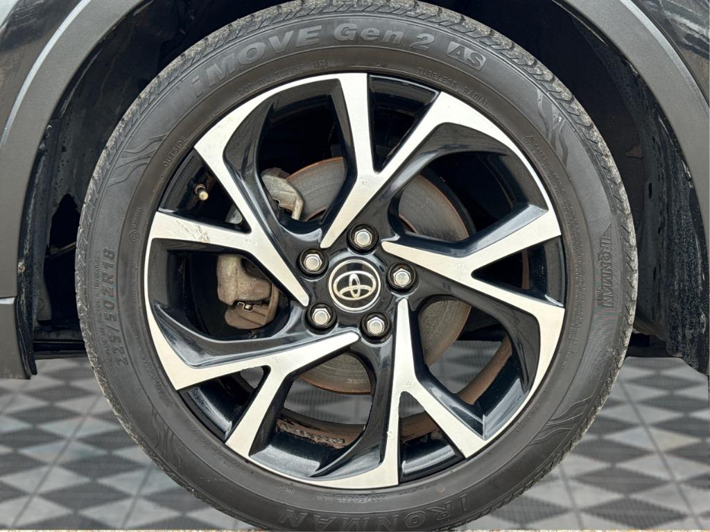 2018 Toyota C-HR - $14,900