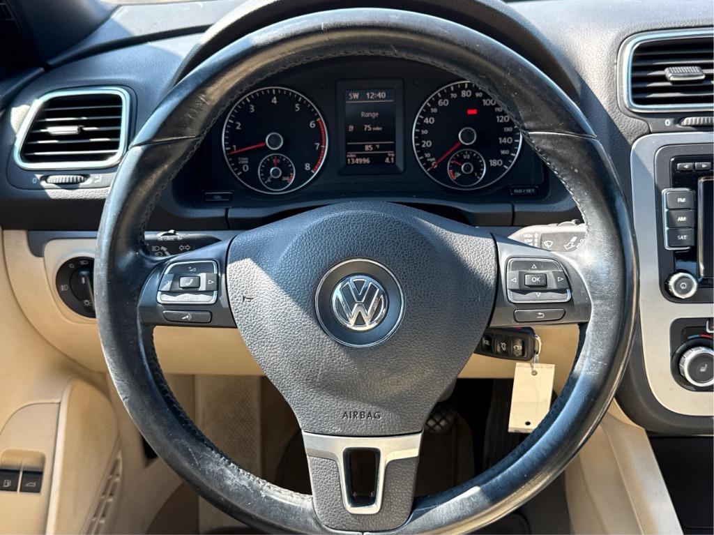 2010 Volkswagen Eos - $5,900