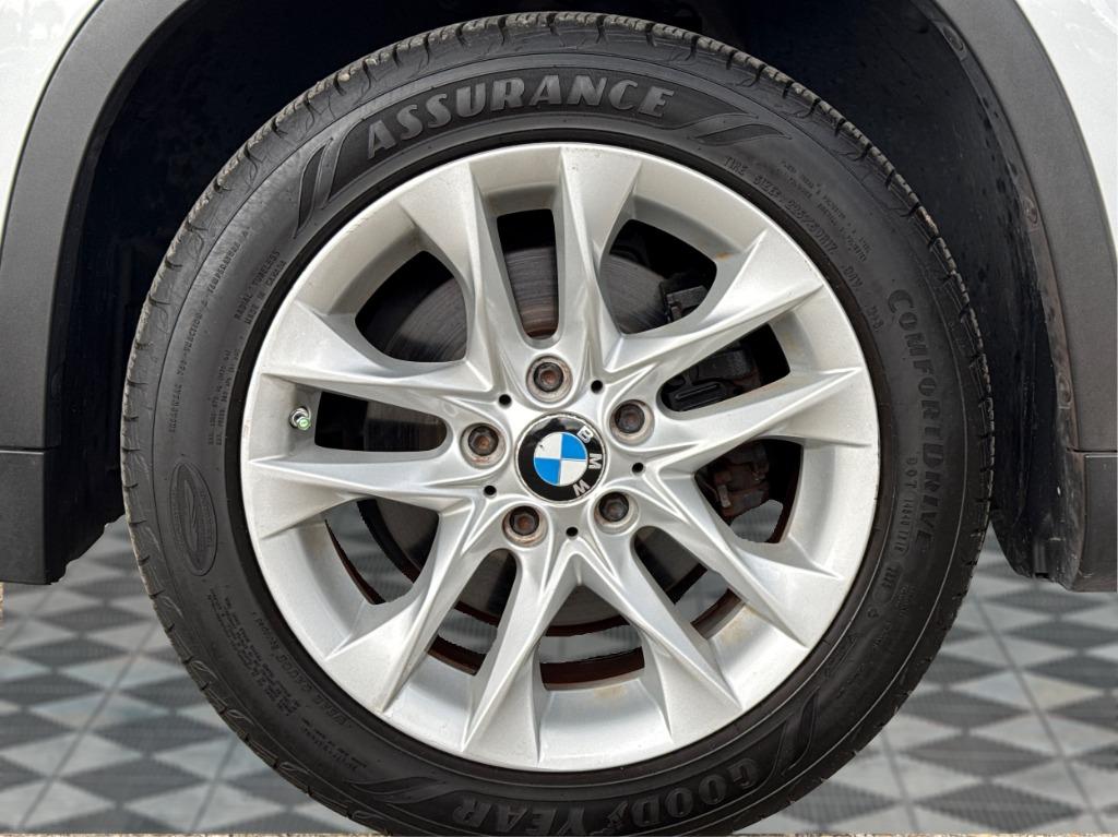 2015 BMW X1 - $9,900