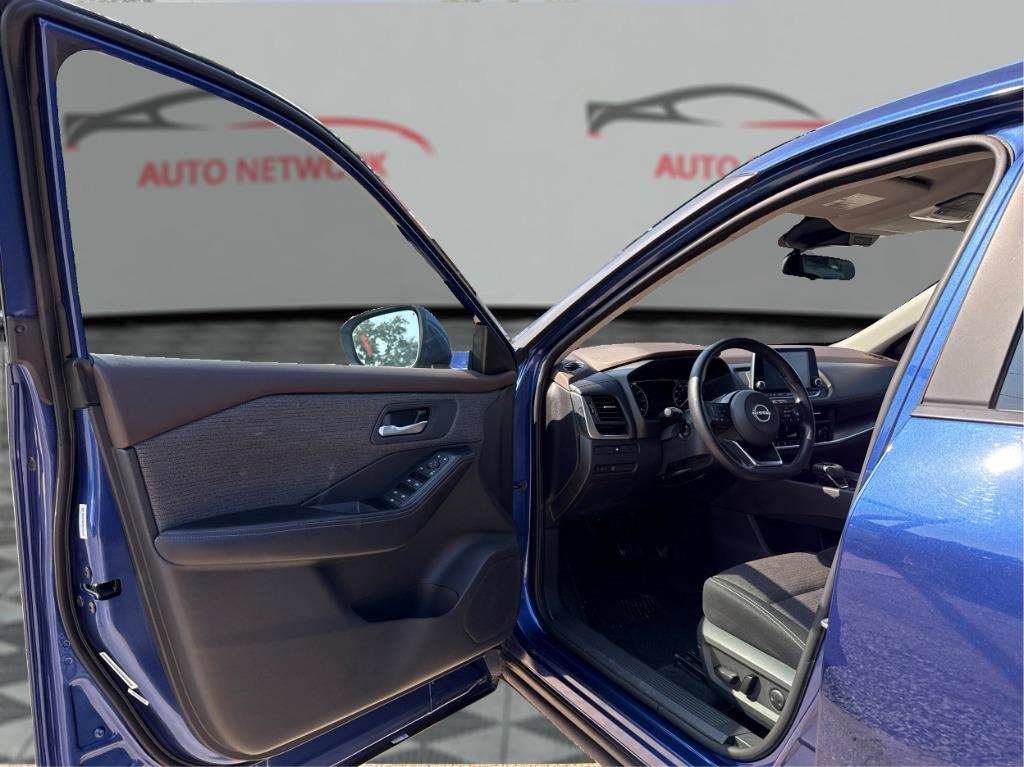 2023 Nissan Rogue - $17,900