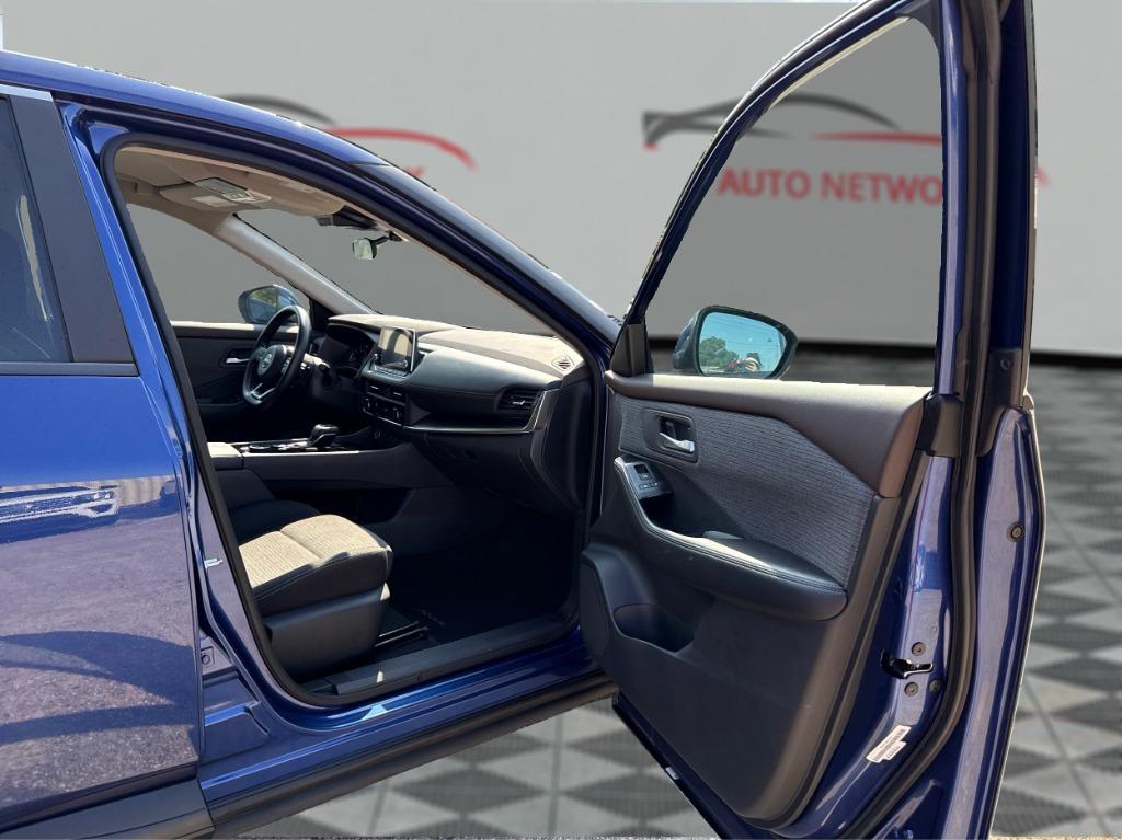 2023 Nissan Rogue - $17,900
