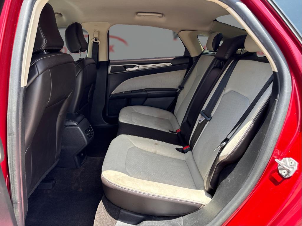 2020 Ford Fusion - $8,900