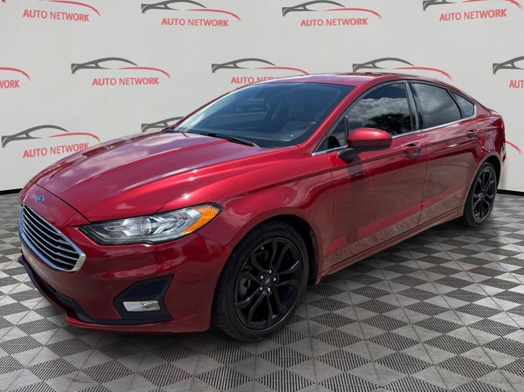 2020 Ford Fusion - $8,900
