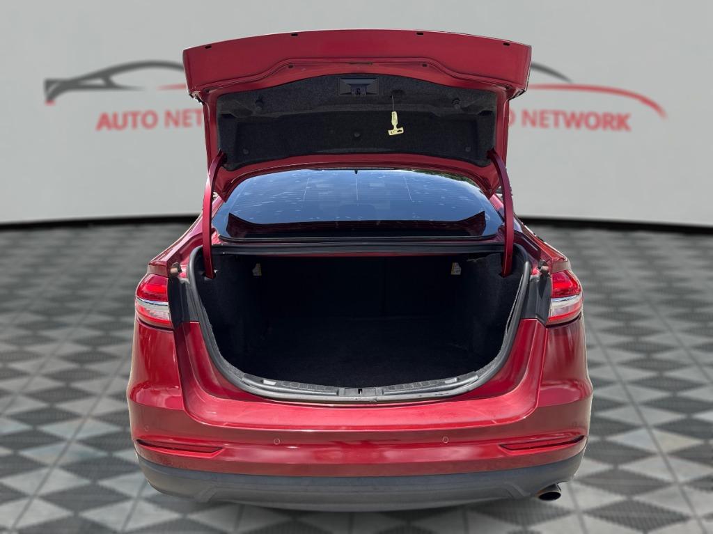 2020 Ford Fusion - $8,900