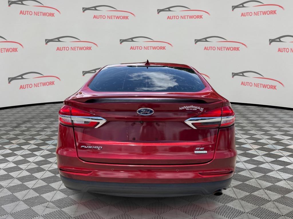 2020 Ford Fusion - $8,900