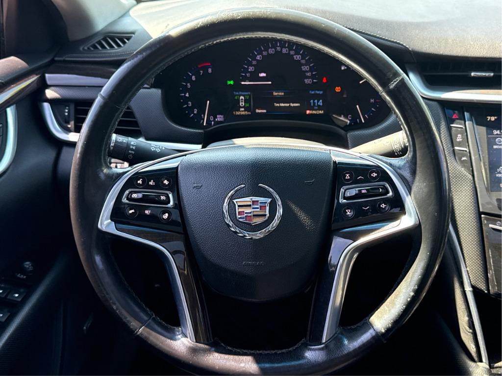 2015 Cadillac XTS - $8,900