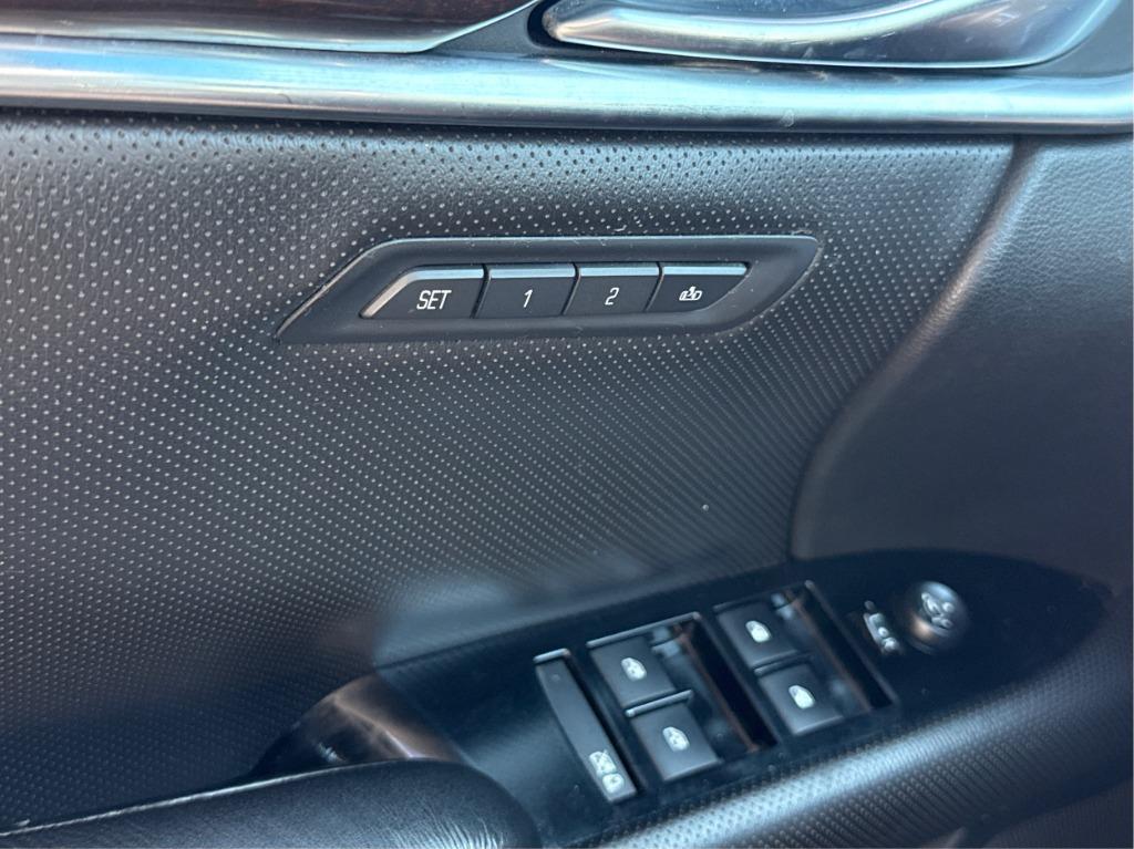 2015 Cadillac XTS - $8,900