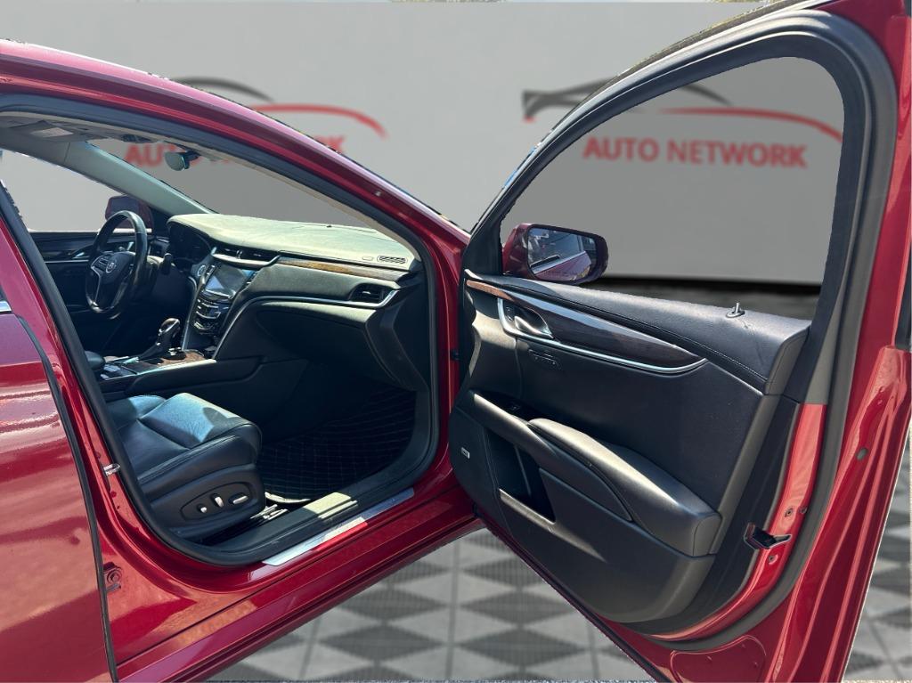 2015 Cadillac XTS - $8,900