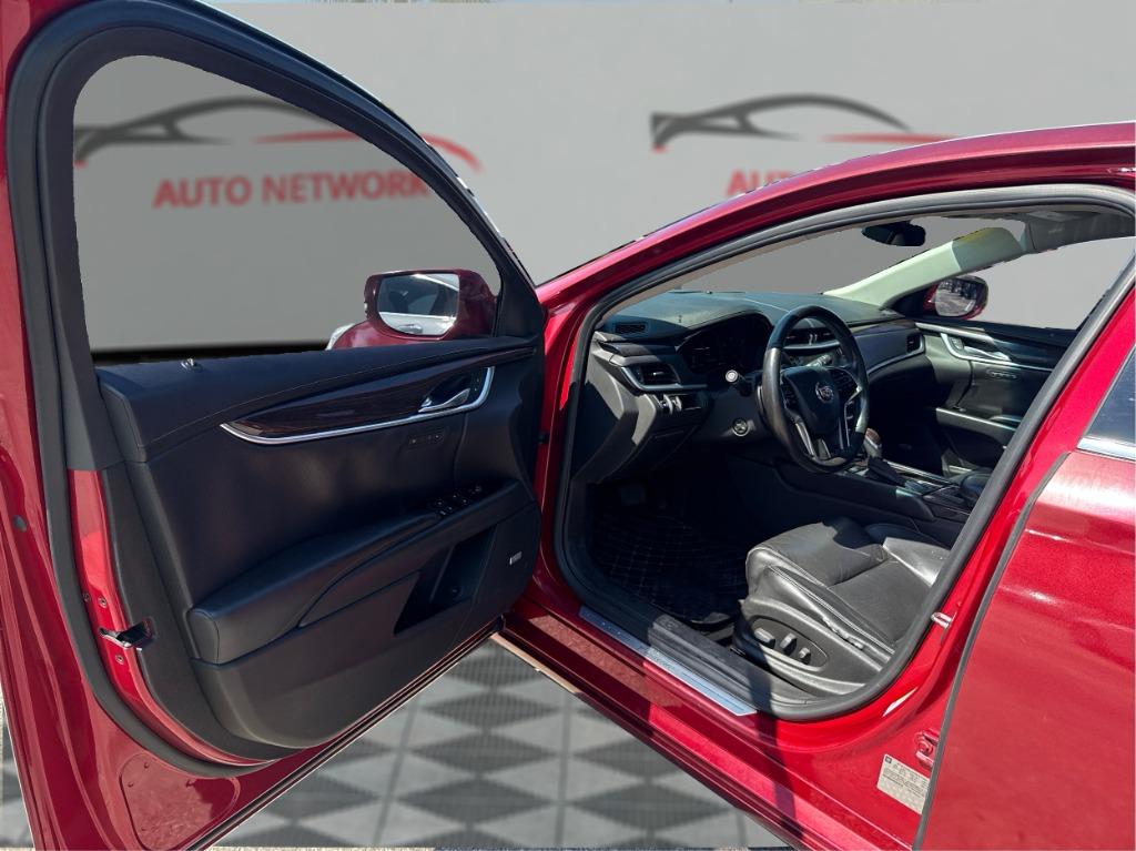 2015 Cadillac XTS - $8,900