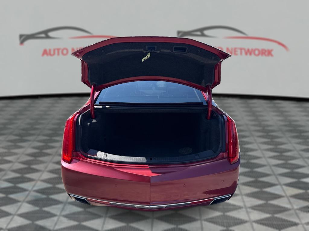2015 Cadillac XTS - $8,900