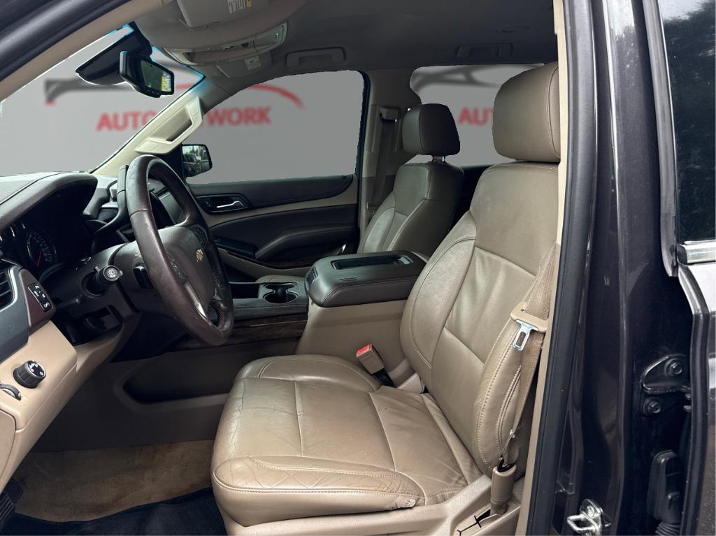 2015 Chevrolet Suburban - $8,900