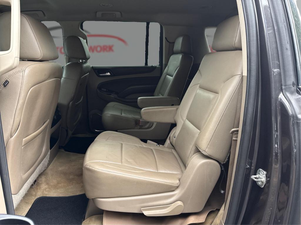 2015 Chevrolet Suburban - $8,900