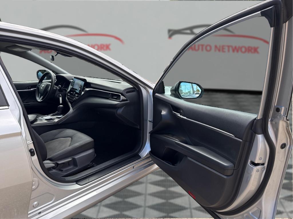 2021 Toyota Camry - $15,900