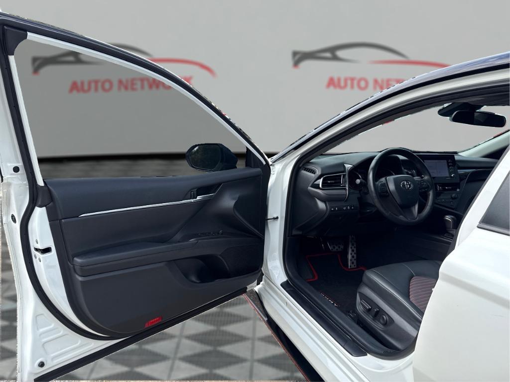 2024 Toyota Camry - $26,900
