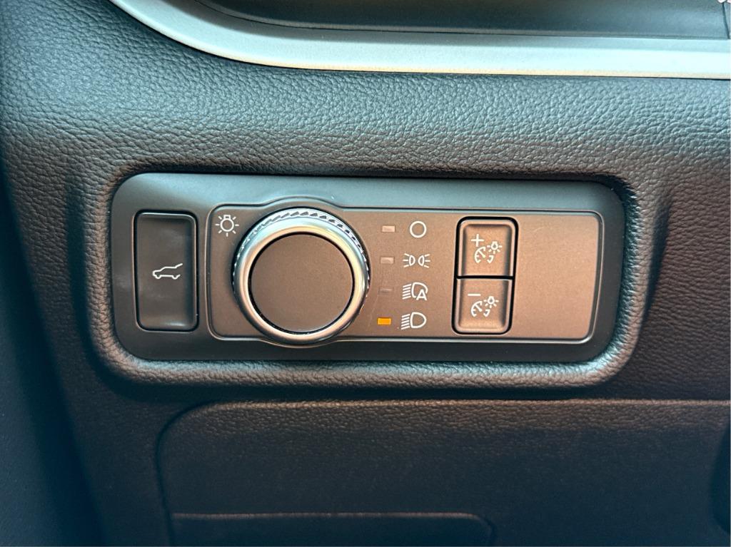 2021 Ford Explorer - $16,900