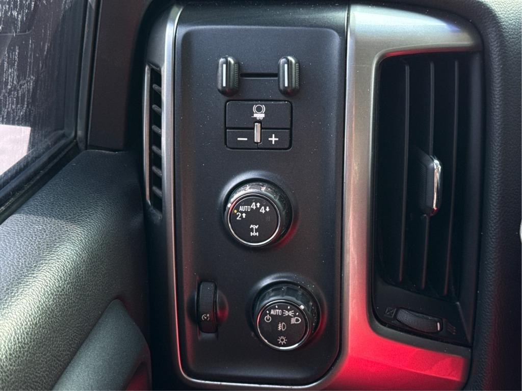 2018 Chevrolet Silverado 1500 - $9,900