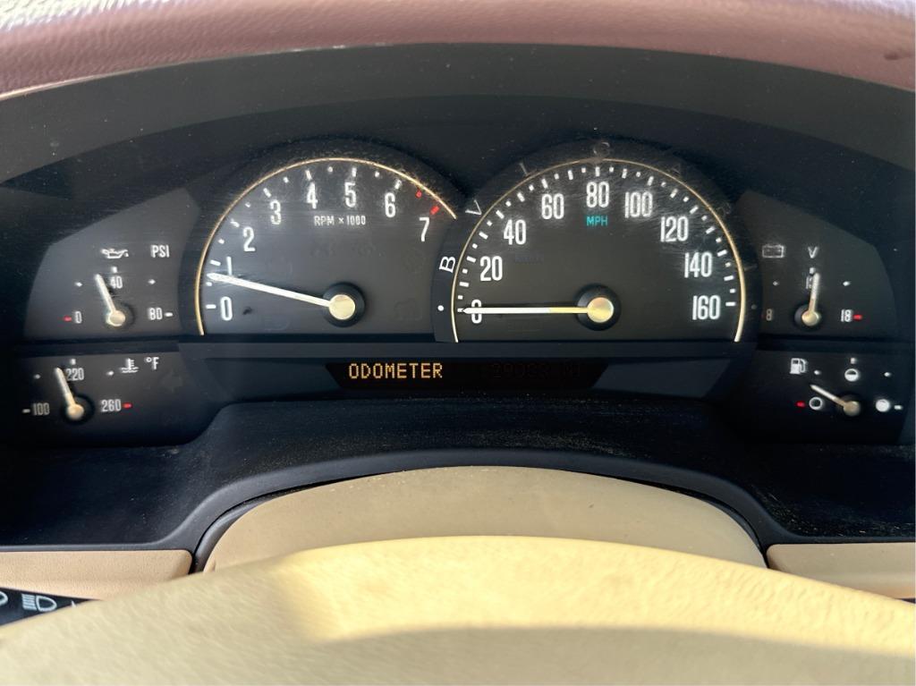 2008 Cadillac XLR - $25,900