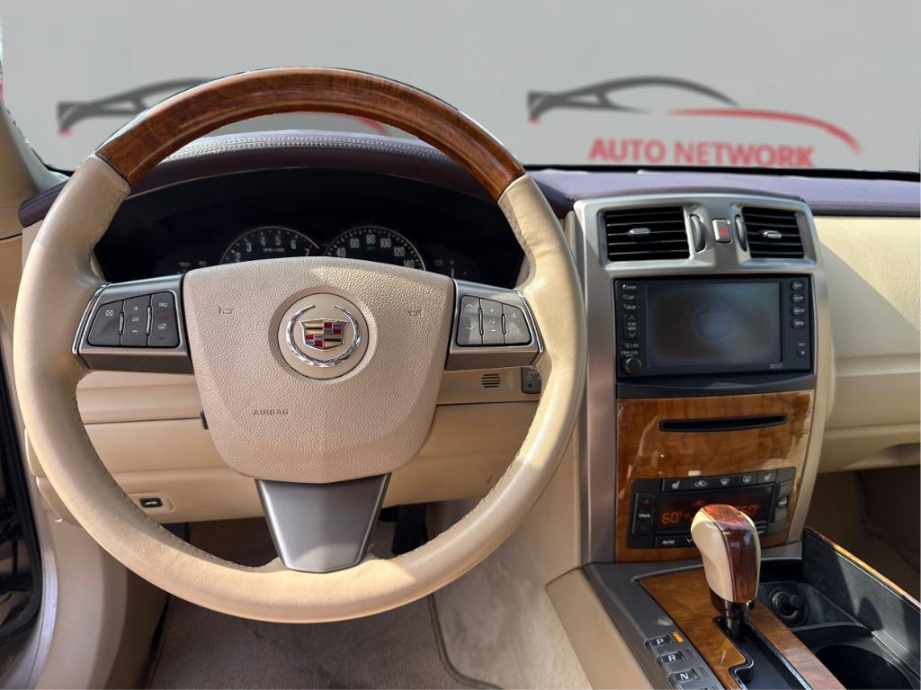 2008 Cadillac XLR - $25,900