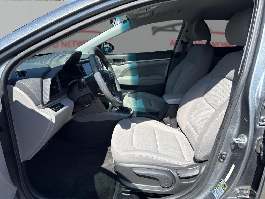 2019 Hyundai Elantra - $8,900