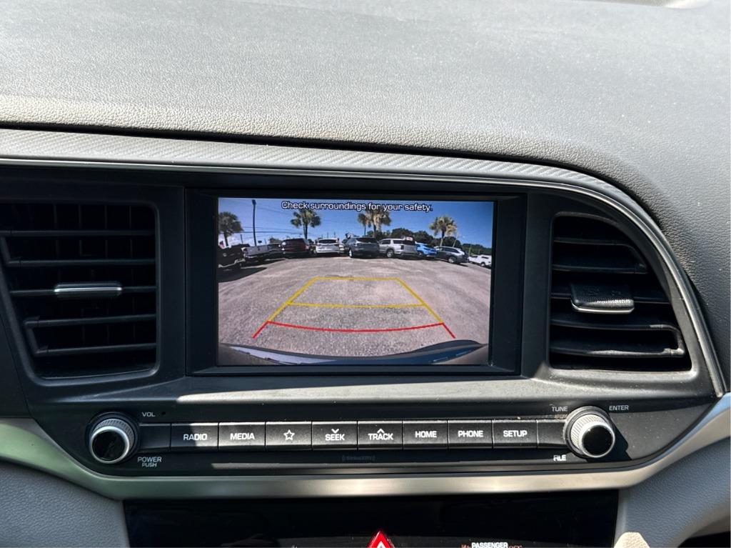 2019 Hyundai Elantra - $8,900