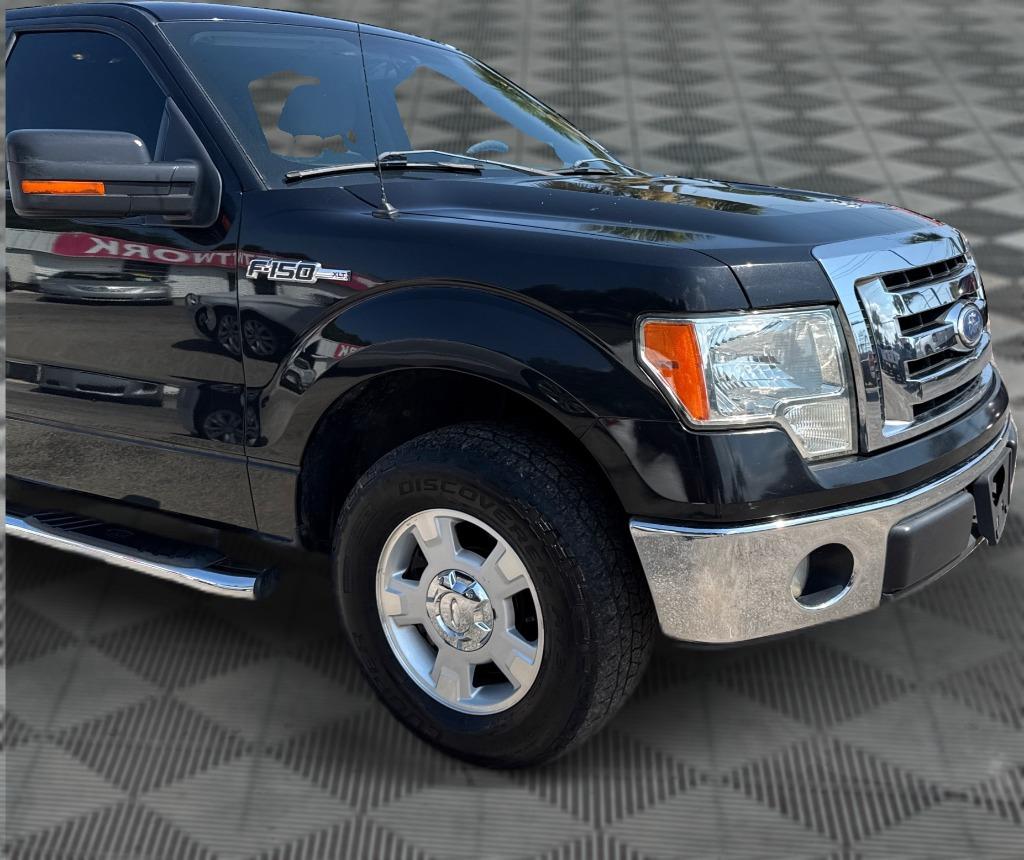 2010 Ford F-150 - $9,900