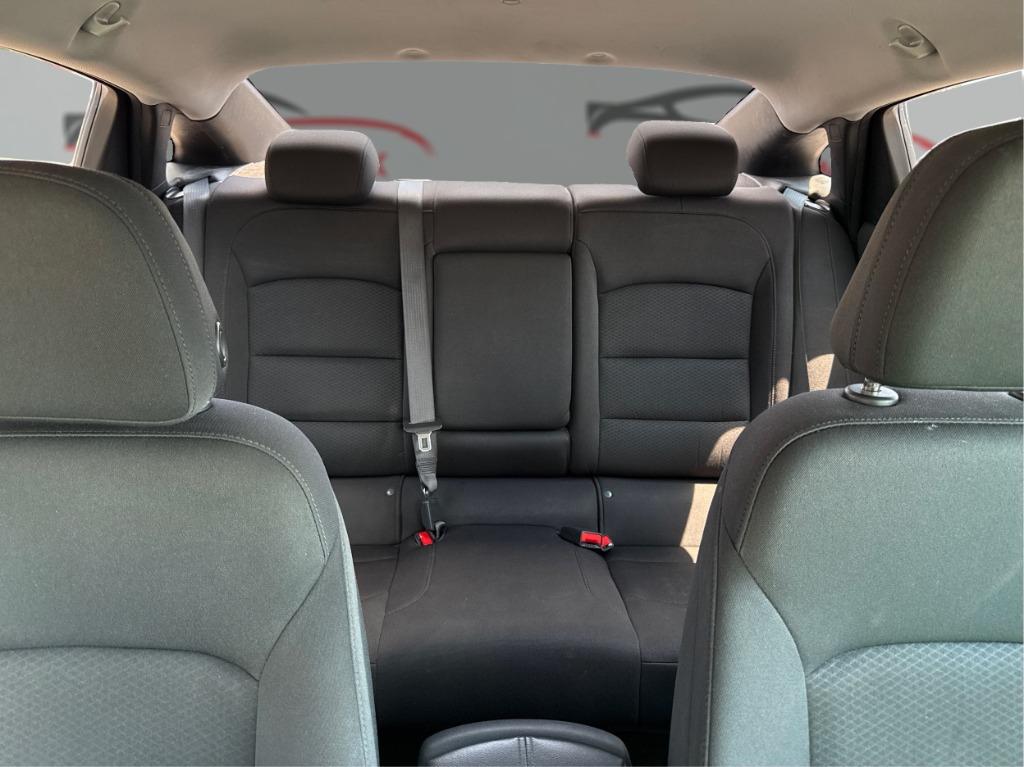 2021 Chevrolet Malibu - $11,900
