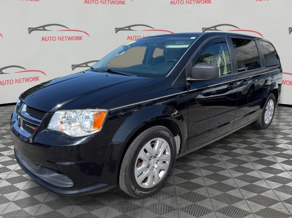 2016 Dodge Grand Caravan - $7,900