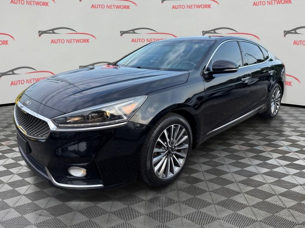 2017 Kia Cadenza - $10,900